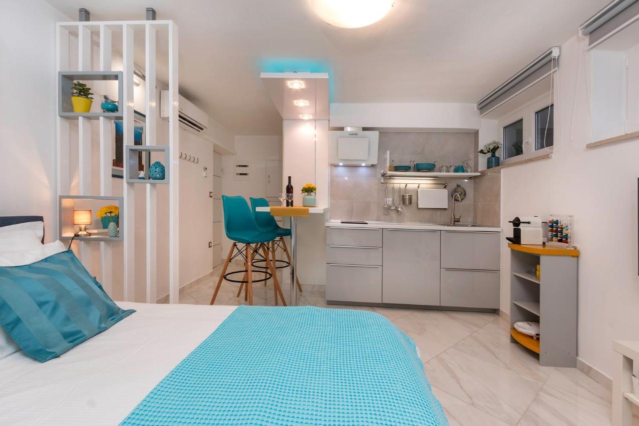 Blue Star Apartment Premantura Exterior photo